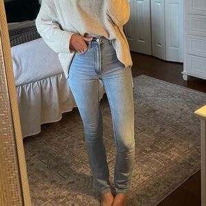 90’s Slim Straight Jeans